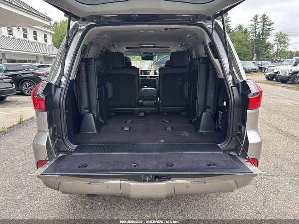 2016 LEXUS LX 570