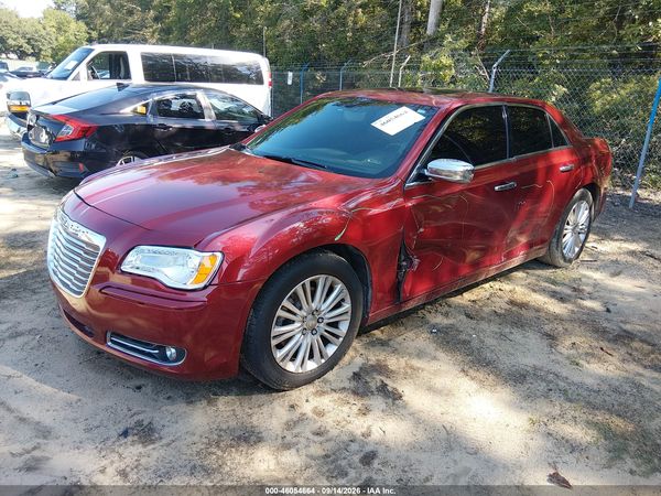 2012 CHRYSLER 300 — I2