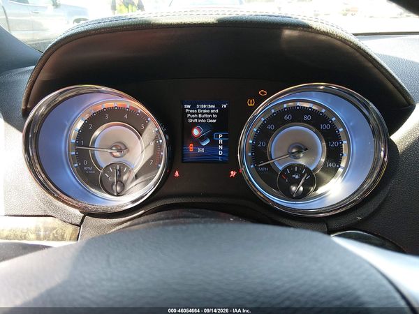 2012 CHRYSLER 300 LIMITED — I7