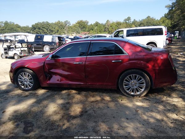 2012 CHRYSLER 300 LIMITED — I117
