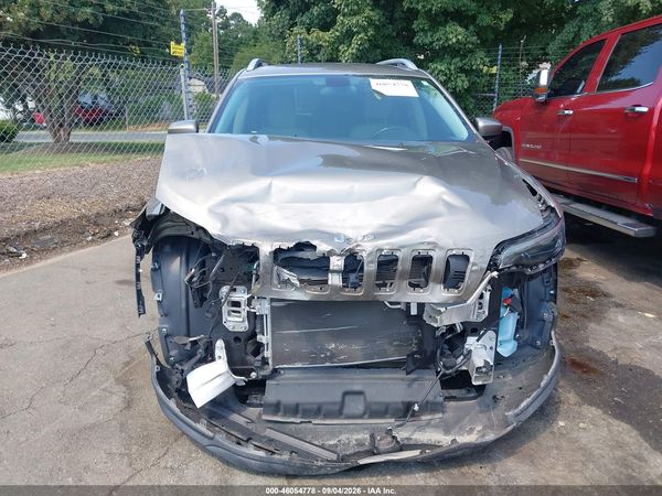 2019 JEEP CHEROKEE LATITUDE FWD — I6