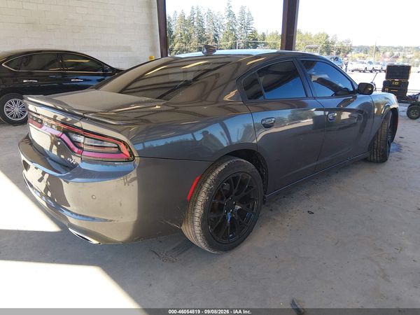 2015 DODGE CHARGER R/T — I4
