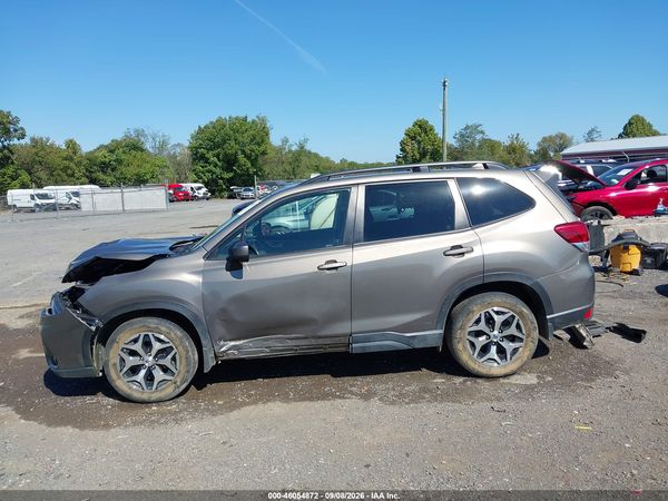2021 SUBARU FORESTER PREMIUM — I117