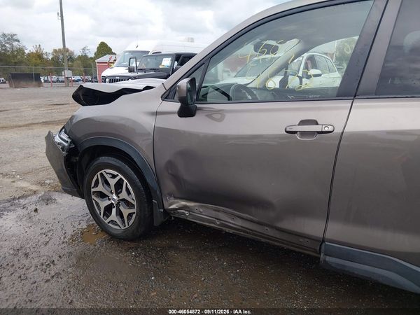 2021 SUBARU FORESTER PREMIUM — I152