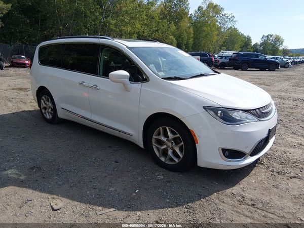 2019 CHRYSLER PACIFICA TOURING L PLUS — I1