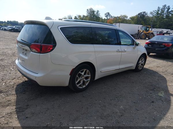 2019 CHRYSLER PACIFICA TOURING L PLUS — I4