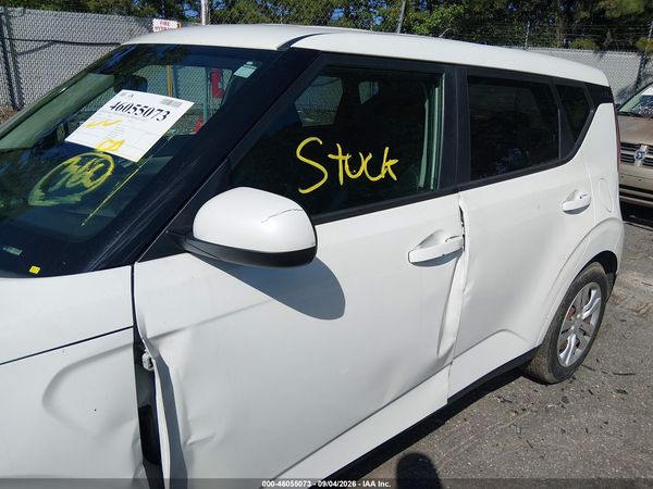2020 KIA SOUL LX — I6