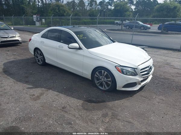 2015 MERCEDES-BENZ C 300 Base — I1