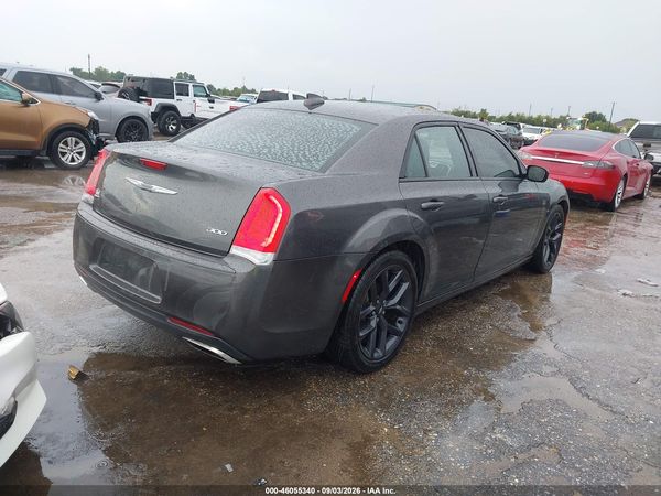 2019 CHRYSLER 300 TOURING