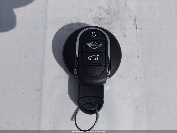 2019 MINI HARDTOP COOPER S — I11