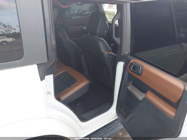 2022 FORD BRONCO OUTER BANKS — I8