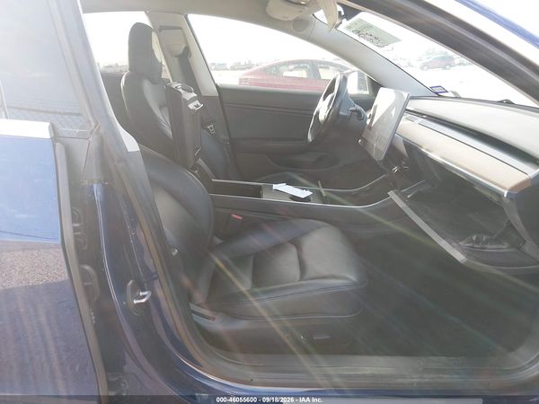 2019 TESLA MODEL 3 — I5