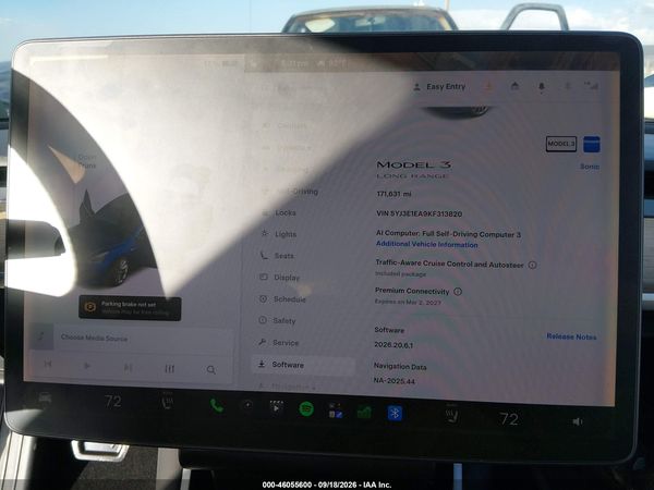 2019 TESLA MODEL 3 — I7