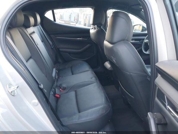 2026 MAZDA MAZDA3 2.5 S SELECT SPORT — I8