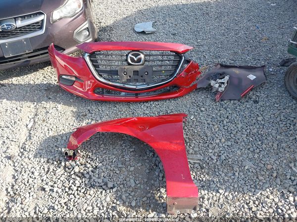2018 MAZDA MAZDA3 TOURING — I13