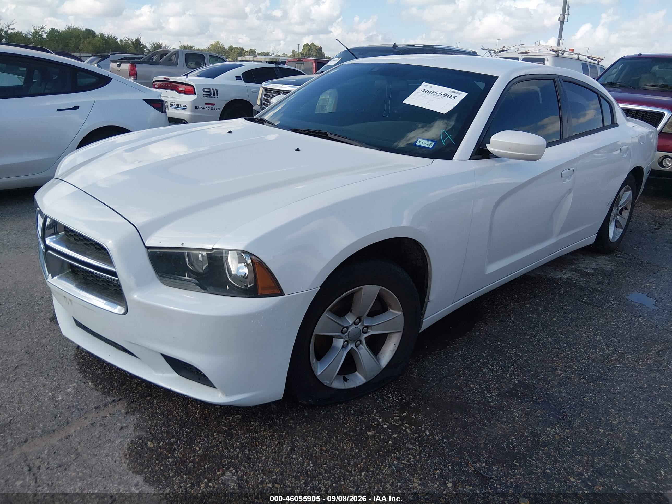 2014 DODGE CHARGER SE — I2