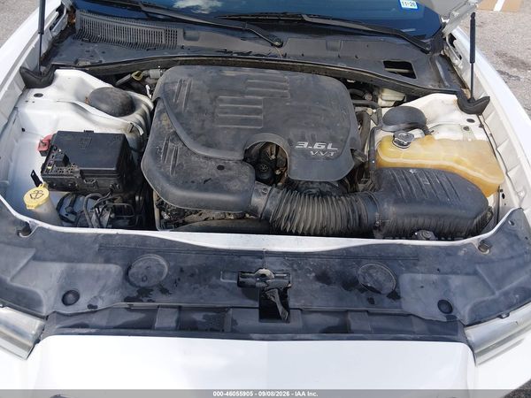 2014 DODGE CHARGER SE — I10