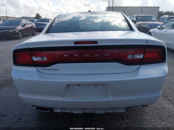 2014 DODGE CHARGER SE — I119