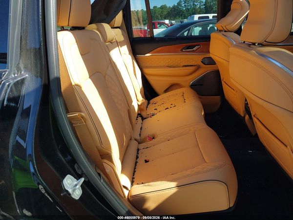 2025 JEEP GRAND CHEROKEE SUMMIT RESERVE 4X4 — I8