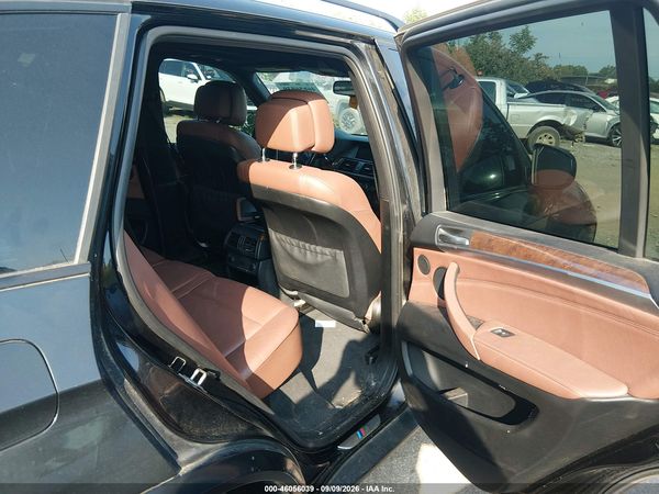 2012 BMW X5 XDRIVE35D — I8