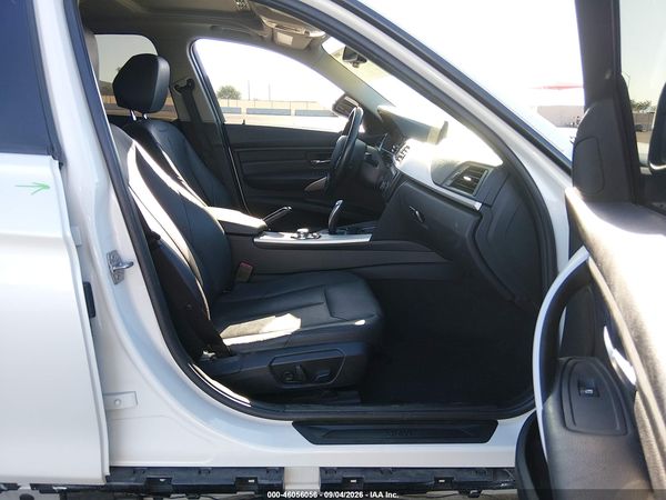 2013 BMW 320I SA — I5