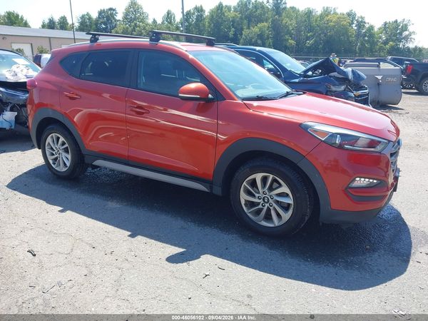 2017 HYUNDAI TUCSON SE PLUS — I1