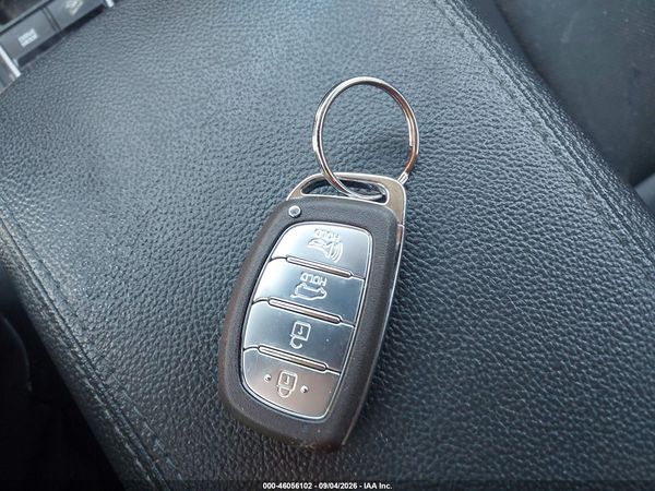 2017 HYUNDAI TUCSON SE PLUS — I11