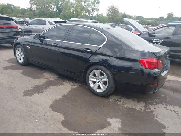 2012 BMW 528I XDRIVE — I3