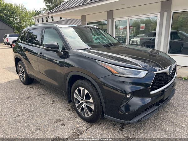 2021 TOYOTA HIGHLANDER HYBRID XLE