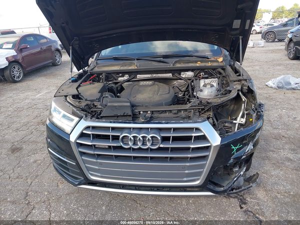 2020 AUDI Q5 — I10