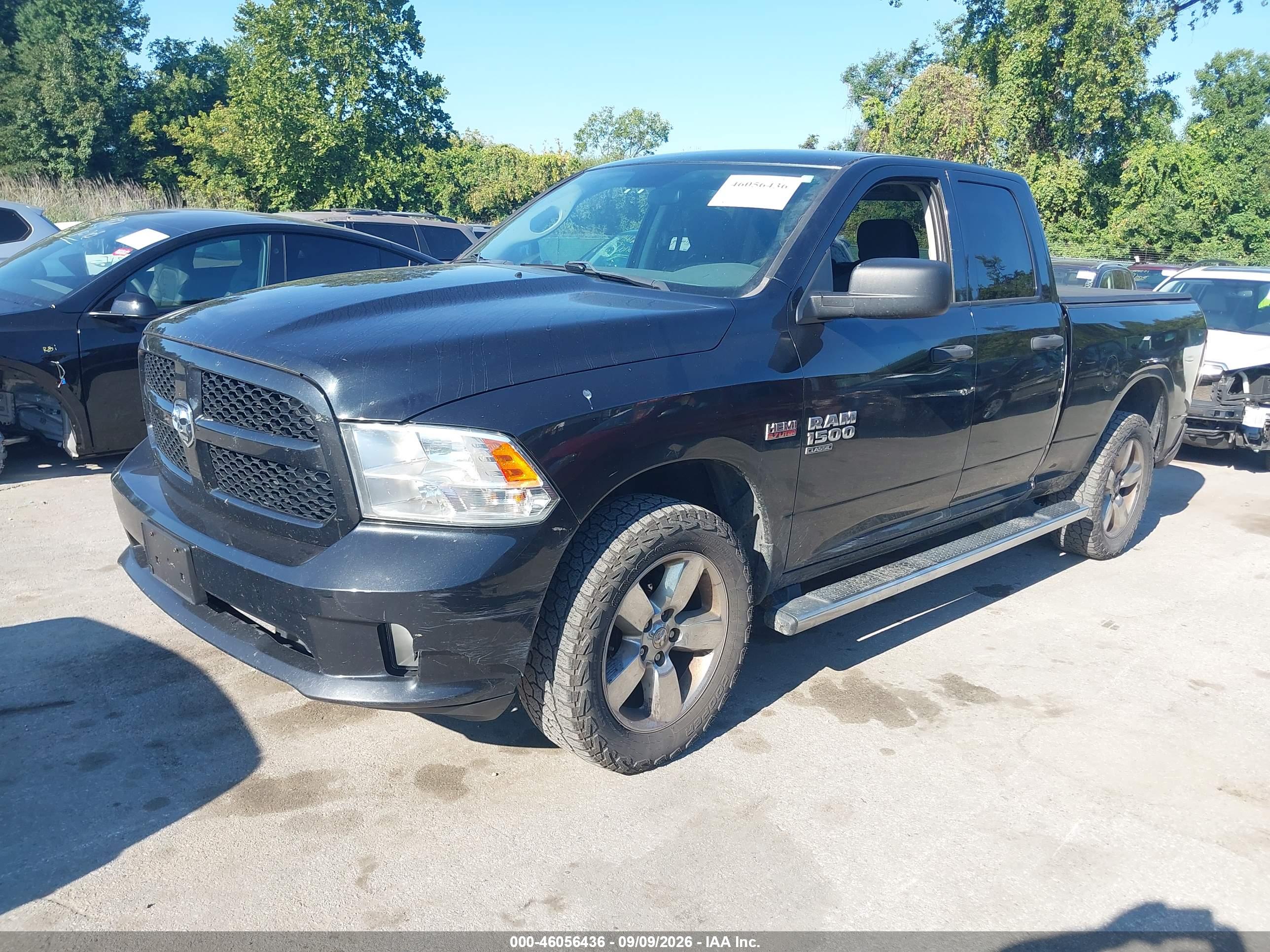2019 RAM 1500 CLASSIC EXPRESS  4X4 6'4 BOX — I2