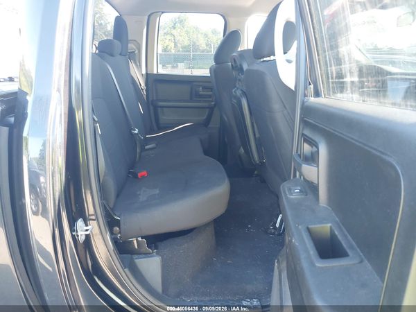 2019 RAM 1500 CLASSIC EXPRESS  4X4 6'4 BOX — I8