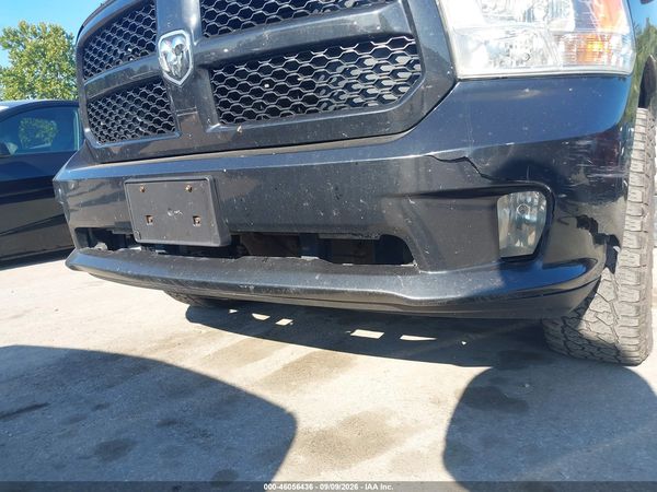 2019 RAM 1500 CLASSIC EXPRESS  4X4 6'4 BOX — I156