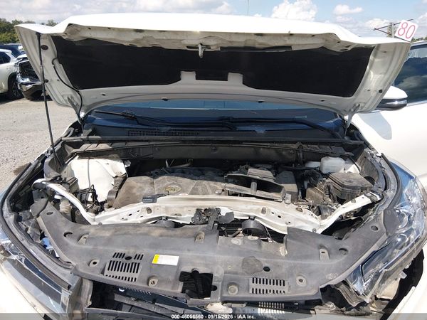 2019 TOYOTA HIGHLANDER LIMITED — I10