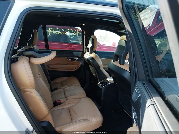 2021 VOLVO XC90 RECHARGE PLUG-IN HYBRID — I8