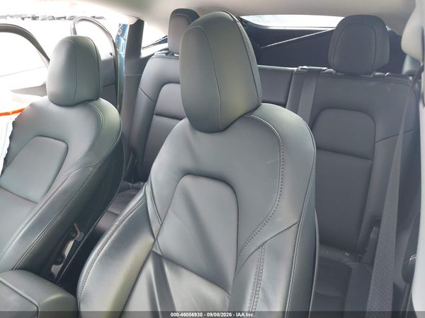2021 TESLA MODEL Y — I8