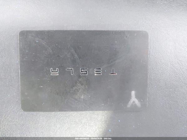 2021 TESLA MODEL Y — I11