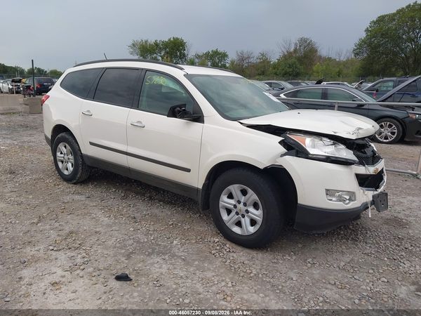 2012 CHEVROLET TRAVERSE LS — I1