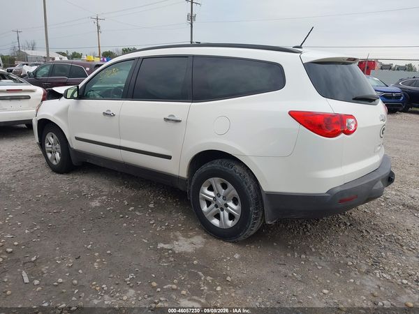 2012 CHEVROLET TRAVERSE LS — I3