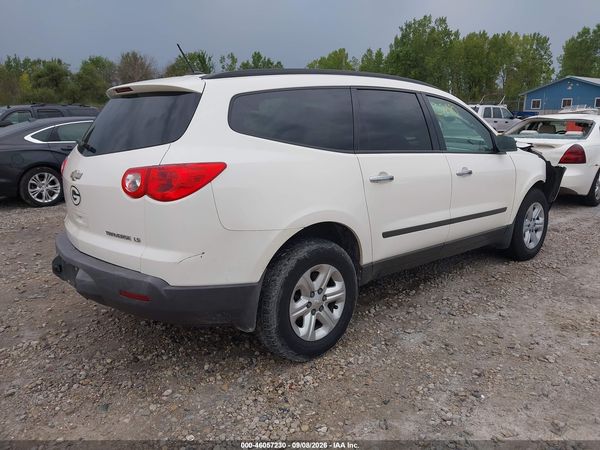 2012 CHEVROLET TRAVERSE LS — I4