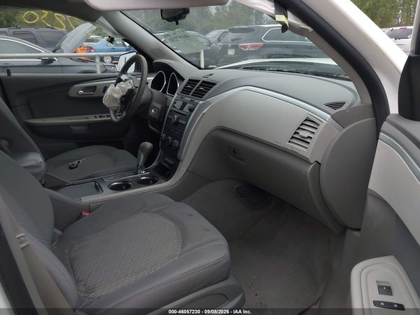 2012 CHEVROLET TRAVERSE LS — I5
