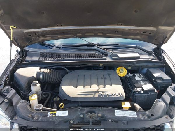 2018 DODGE GRAND CARAVAN SE — I10