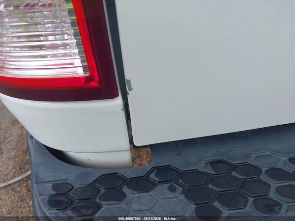 2019 RAM 1500 CLASSIC TRADESMAN  4X4 5'7 BOX — I72