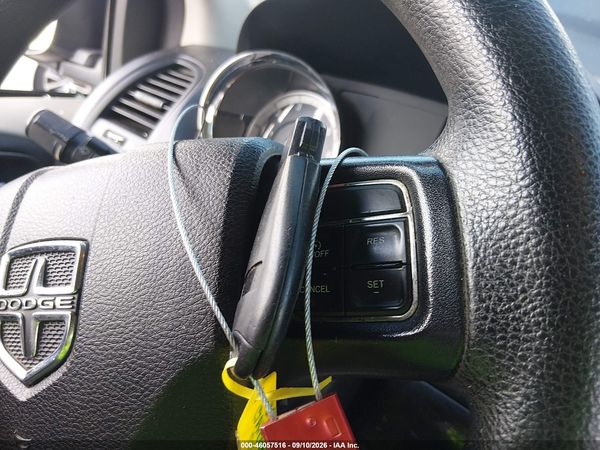 2012 DODGE GRAND CARAVAN SXT — I11