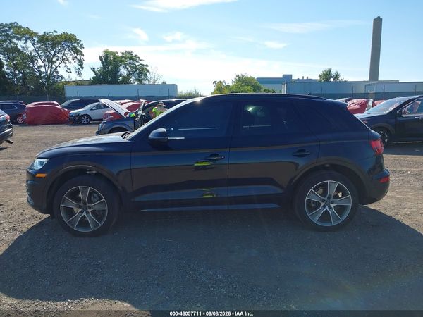 2019 AUDI Q5 45 PREMIUM — I117