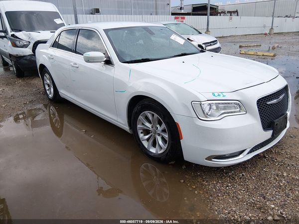 2015 CHRYSLER 300 LIMITED — I1