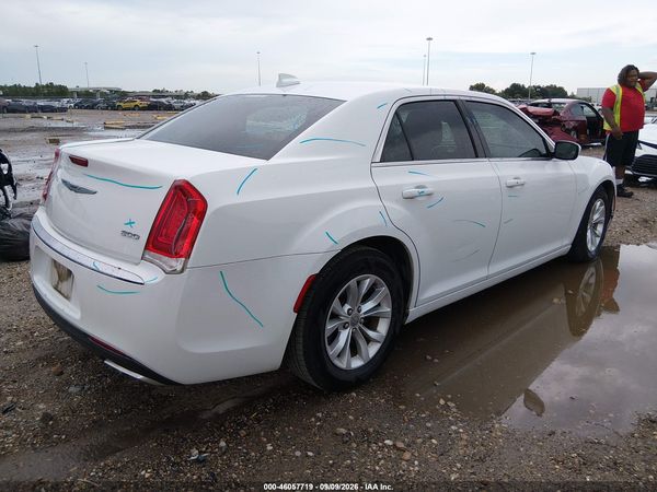 2015 CHRYSLER 300 LIMITED — I4