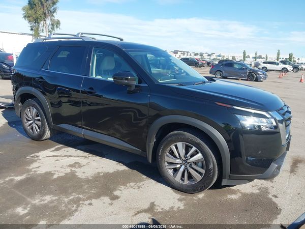 2022 NISSAN PATHFINDER SL 2WD