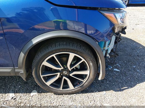 2019 NISSAN ROGUE SPORT SL — I154