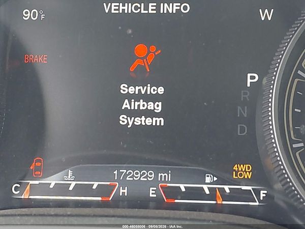 2016 JEEP CHEROKEE TRAILHAWK — I118
